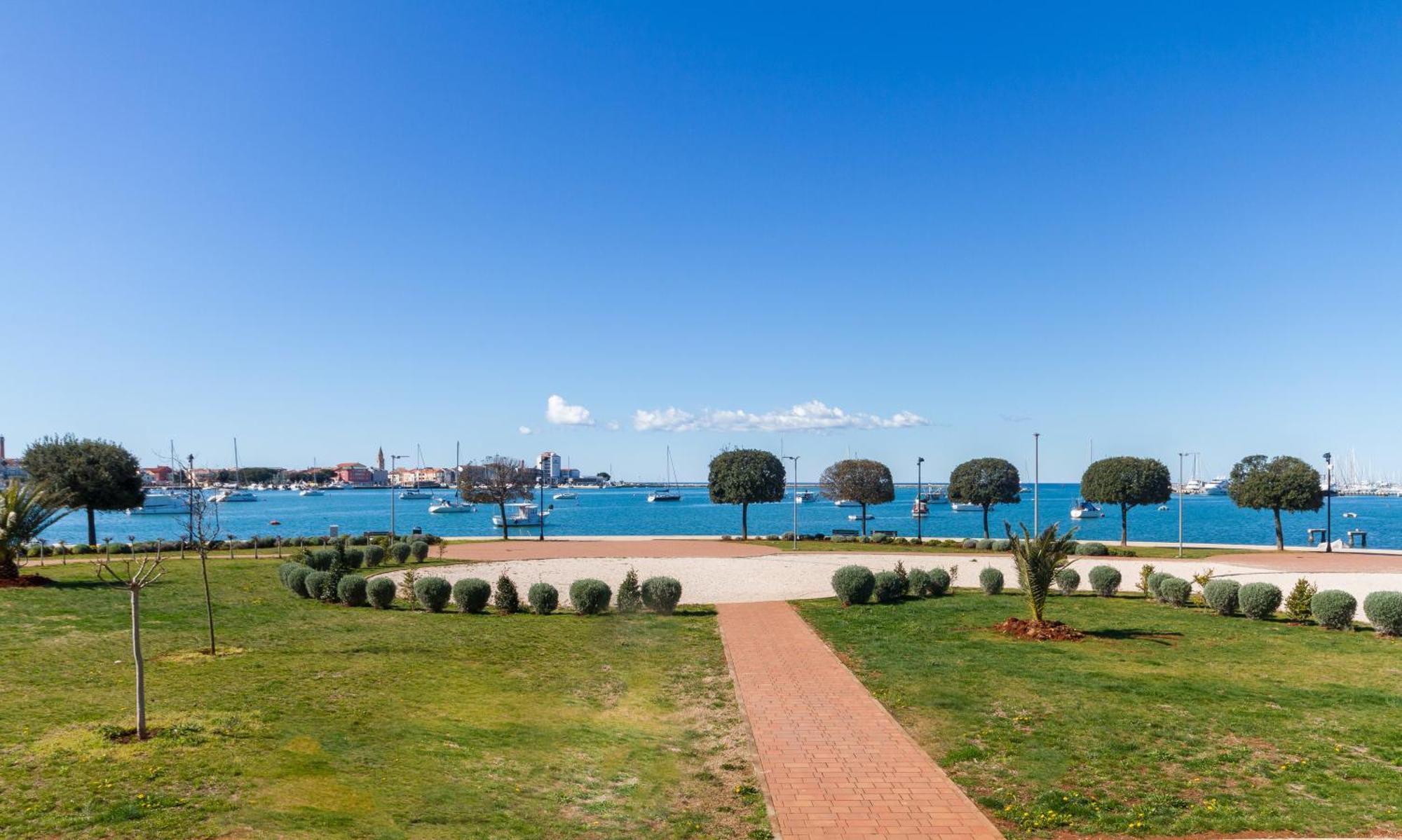 The Garden Palace Umag By Locap Group Exteriér fotografie